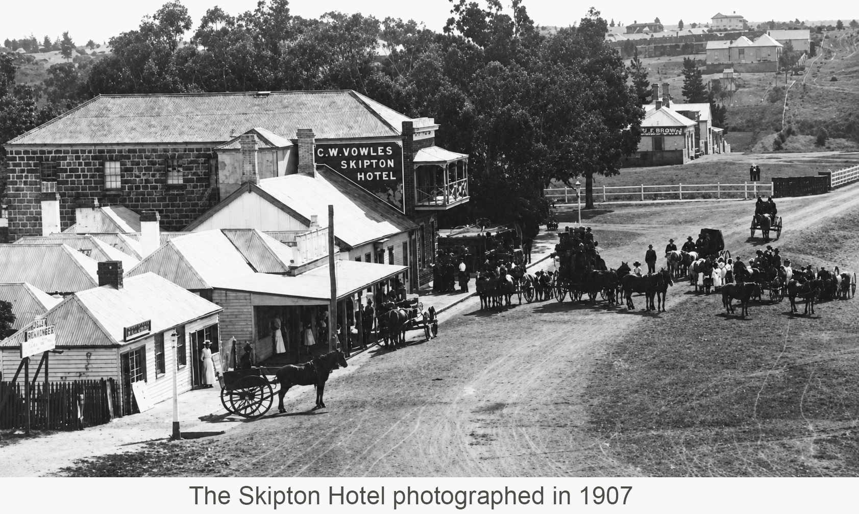 The Skipton Hotel photographed in 1907